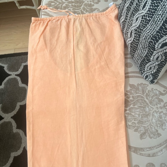 Plus size wide leg linen capris - Picture 8 of 8